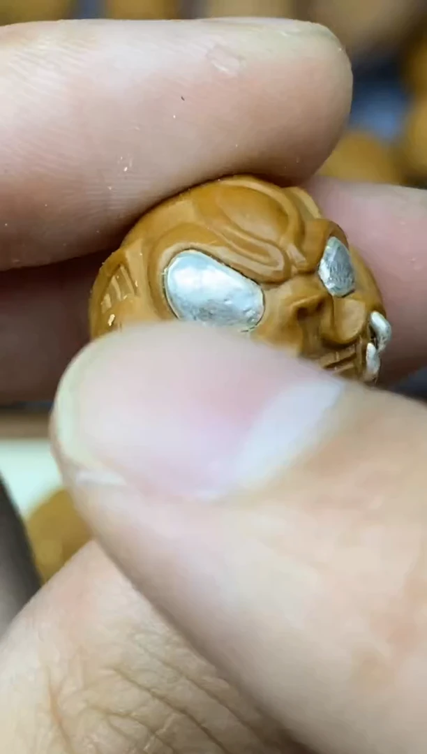 吊坠猴头核桃小恶魔 重工