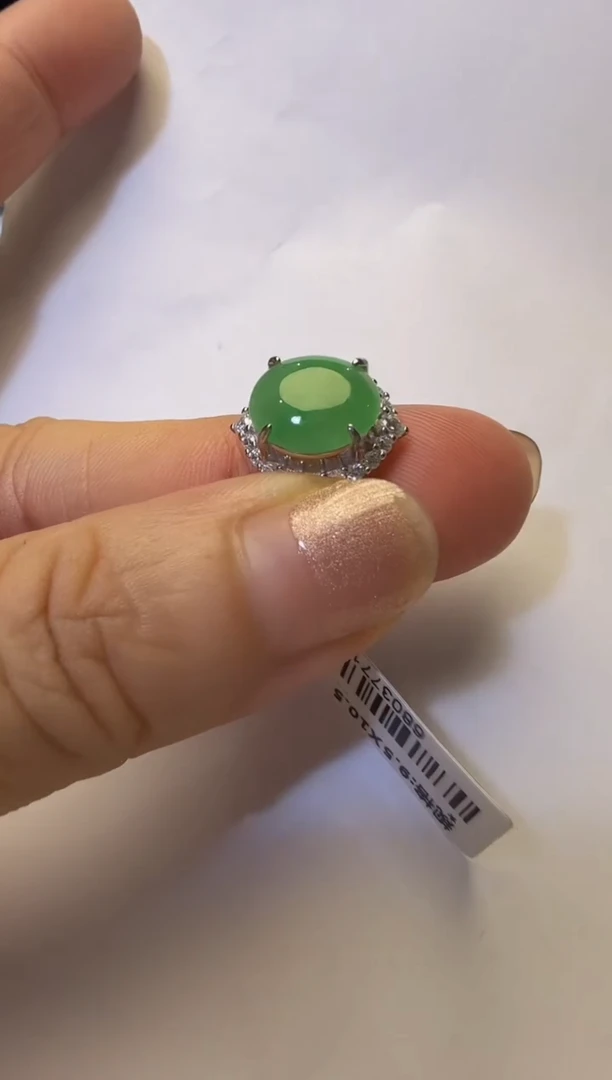 银S925镶嵌戒指翡翠925银镶缅甸A货翡翠戒指