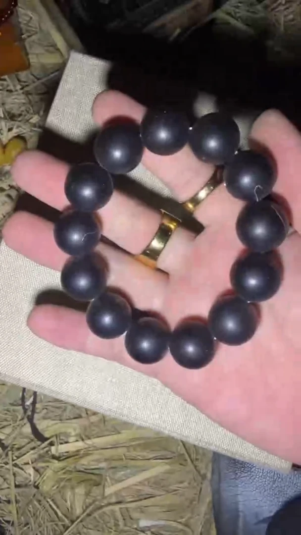 未镶嵌植物珀手串闪购高端商品链接