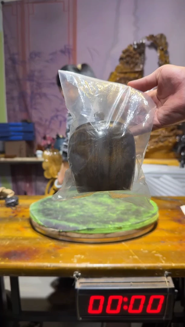 金丝楠日*丰金丝楠木雕刻摆件