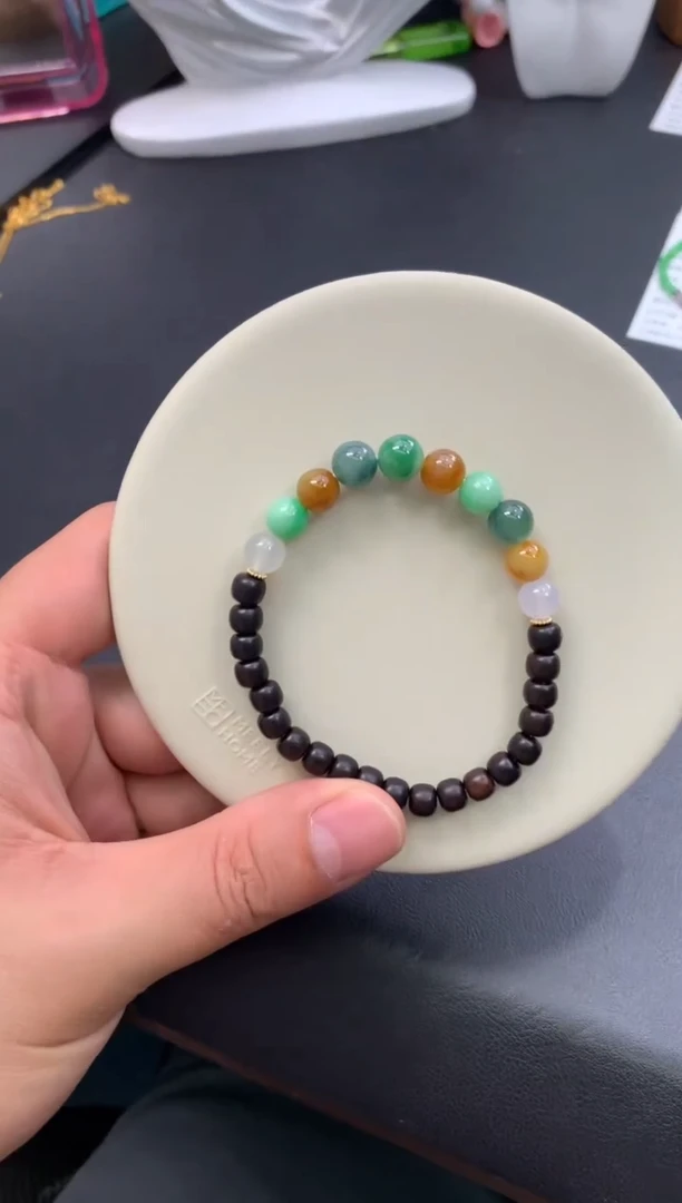 未镶嵌定制翡翠48小时鉴赏期 退货不扣服务费