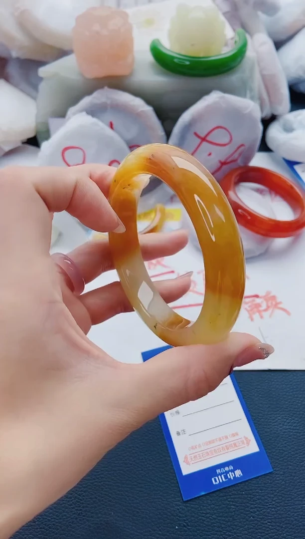 石英质玉手镯未镶嵌N74-64-65