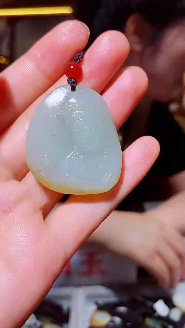 和田玉未镶嵌颈饰1