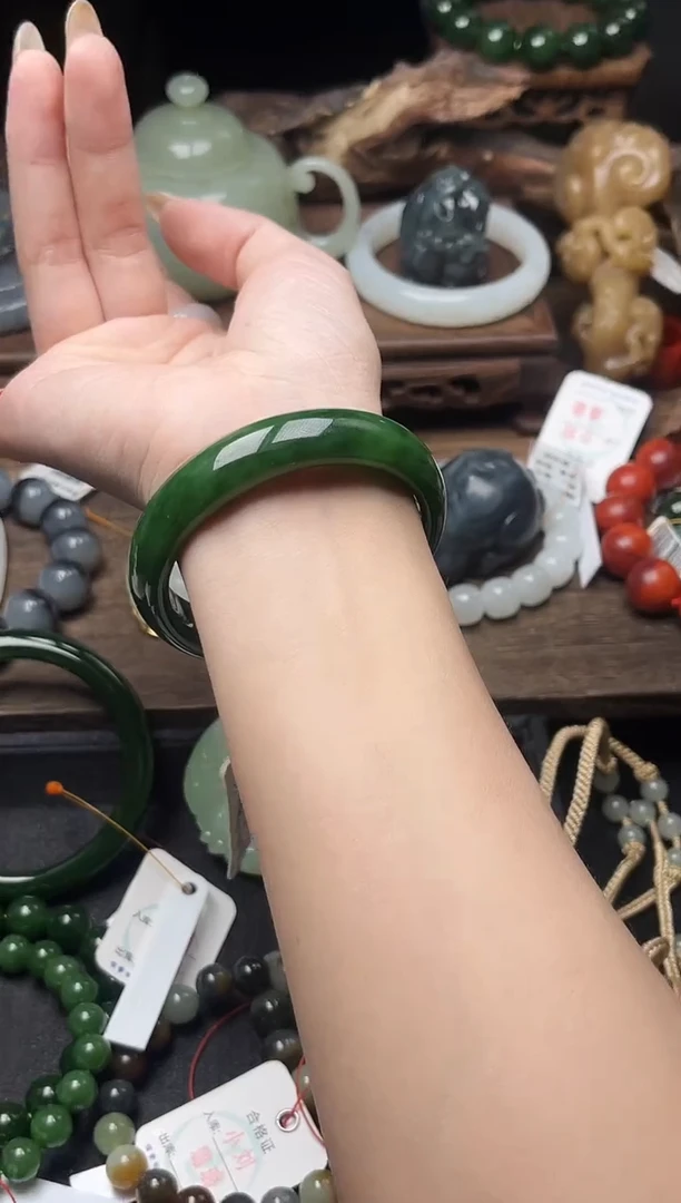 未镶嵌手镯和田玉俄七碧玉 54+圈9006810