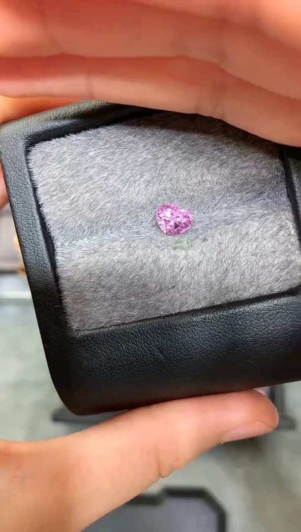 【闪购商品】定制尖晶石裸石未镶嵌心形 樱花色调 1.15ct
