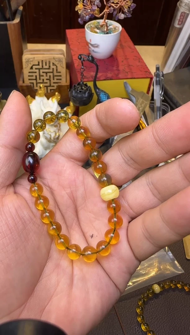 未镶嵌蓝珀手链蓝珀单圈7mm枣珠款