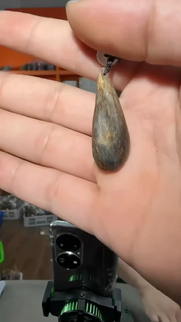 沉香吊坠360号多样性发一