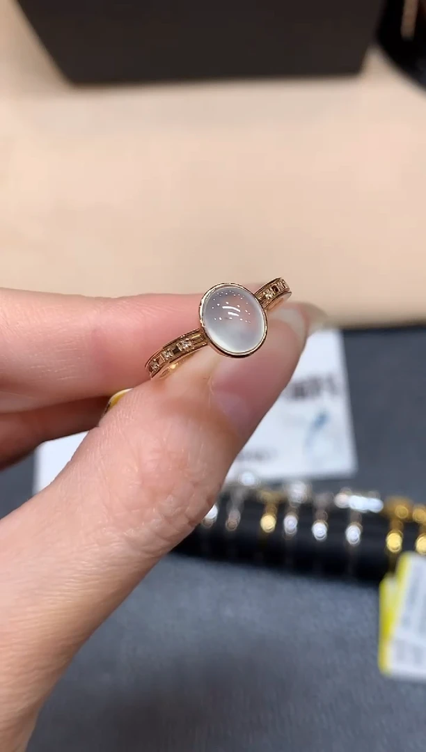 18K金镶嵌戒指翡翠【48小时鉴赏期】蛋面【无服务费