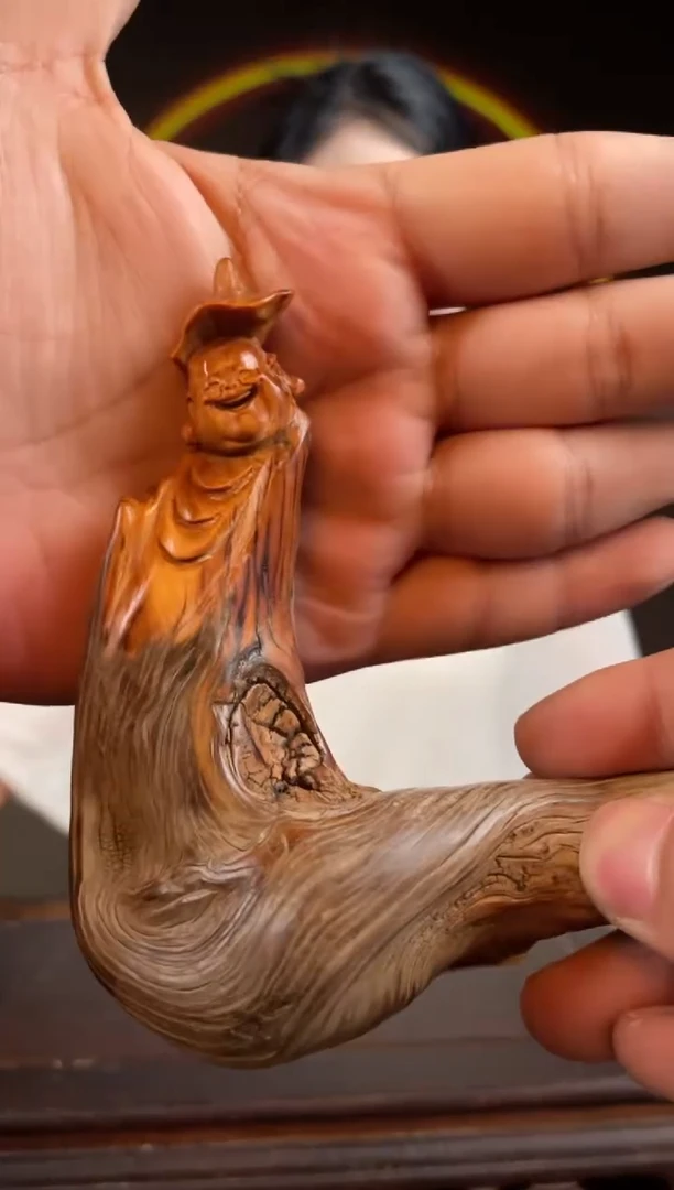 柏木（崖柏）手工摆件,先抢先得! 编号:35