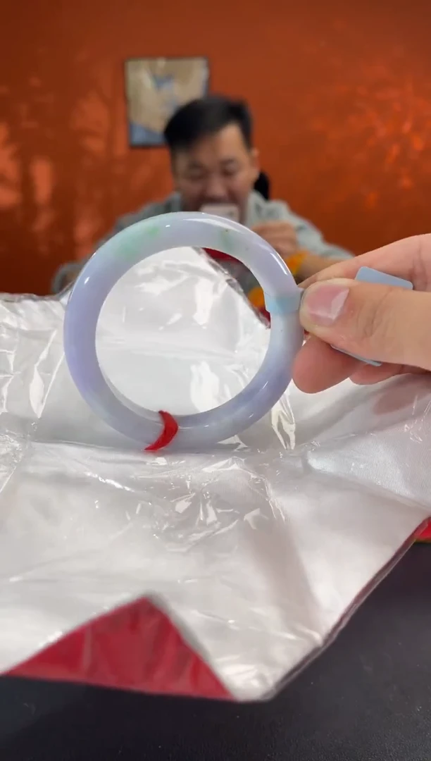 未镶嵌手镯翡翠3