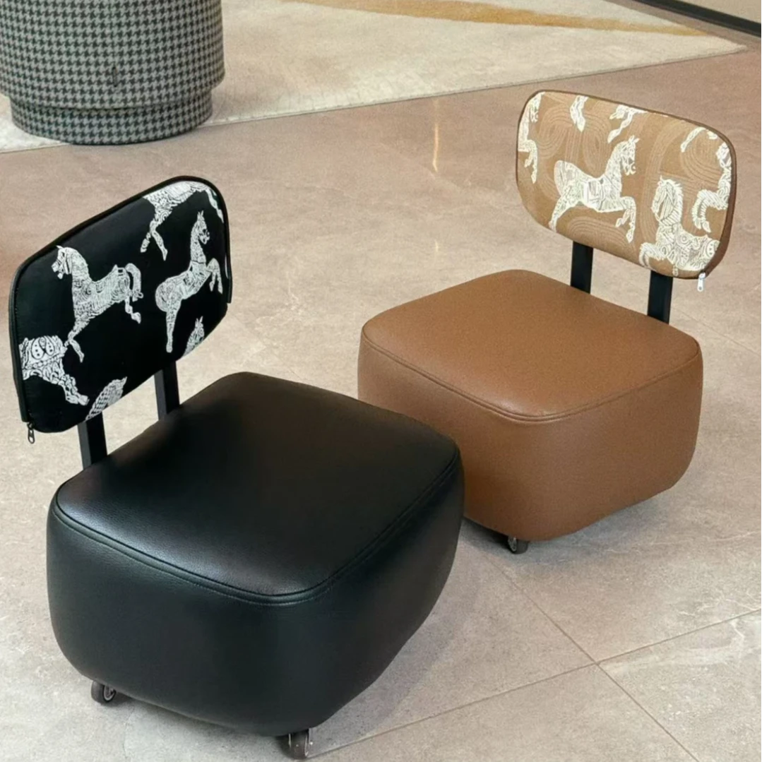 皇家马溜溜凳客厅玄关沙发静音万向轮旋转儿童凳脚踏