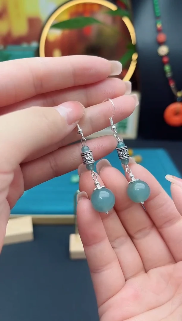 石英质玉（天山翠）银S925镶嵌耳饰420000