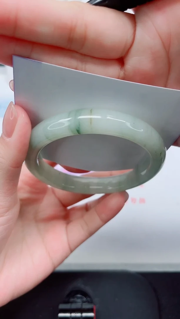 【闪购商品】石英质玉手镯未镶嵌47#60.3