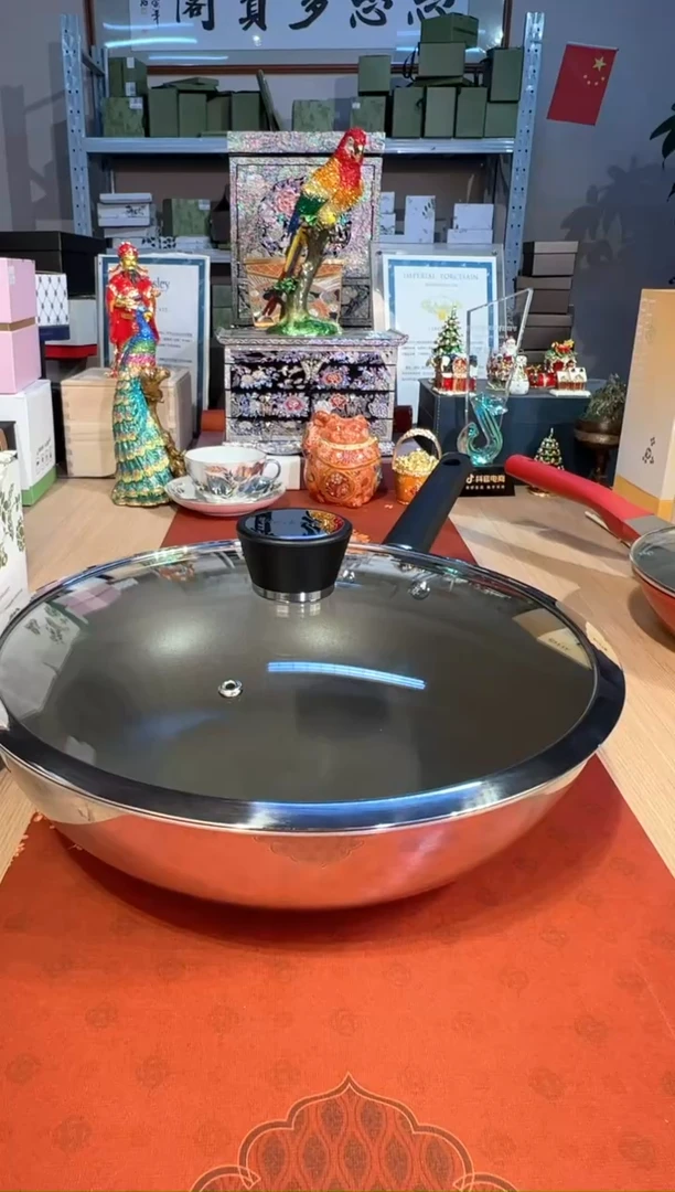 【闪购商品】杯80红厨陶瓷不粘炒锅钛陶32CM