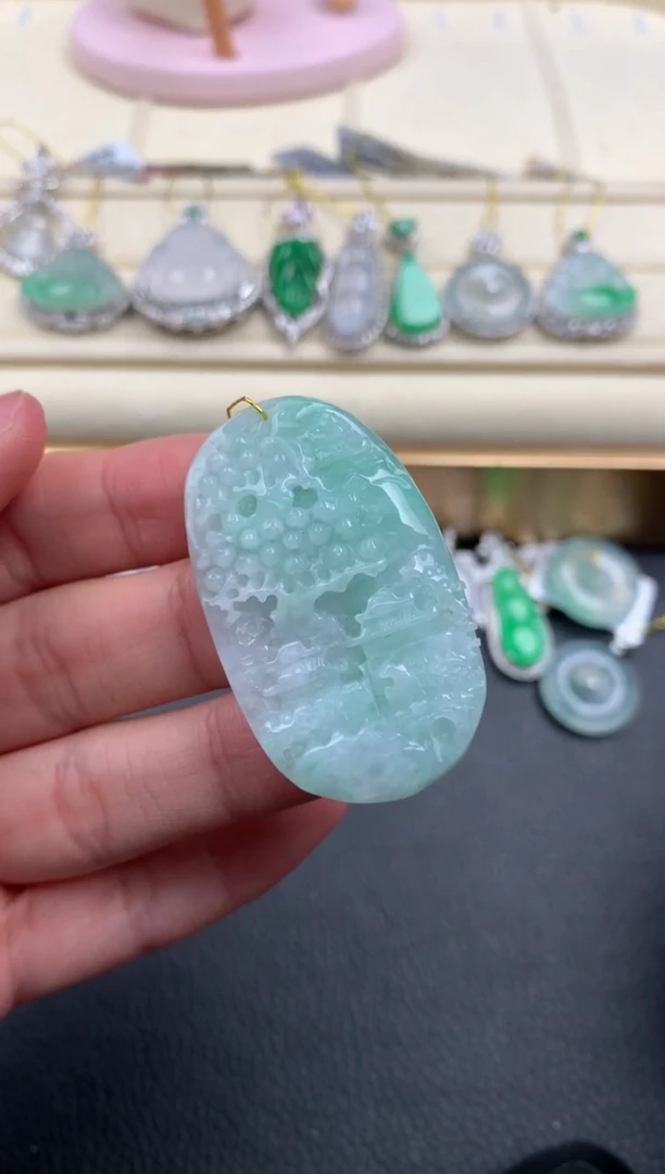 【闪购商品】翡翠颈饰未镶嵌D791