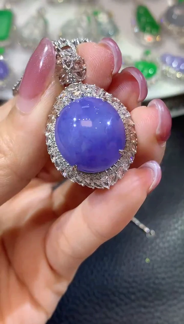 翡翠18K金镶嵌吊坠(不含链)A86 紫货有一定色差