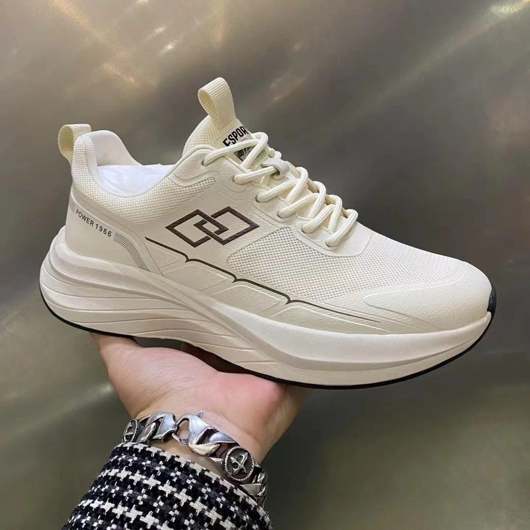 新款透气轻便舒适减震飞织运动鞋小5215