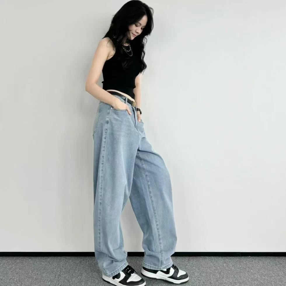 AMASS/阿玛施经典丹宁风显瘦中高腰水洗牛仔裤女 5100484