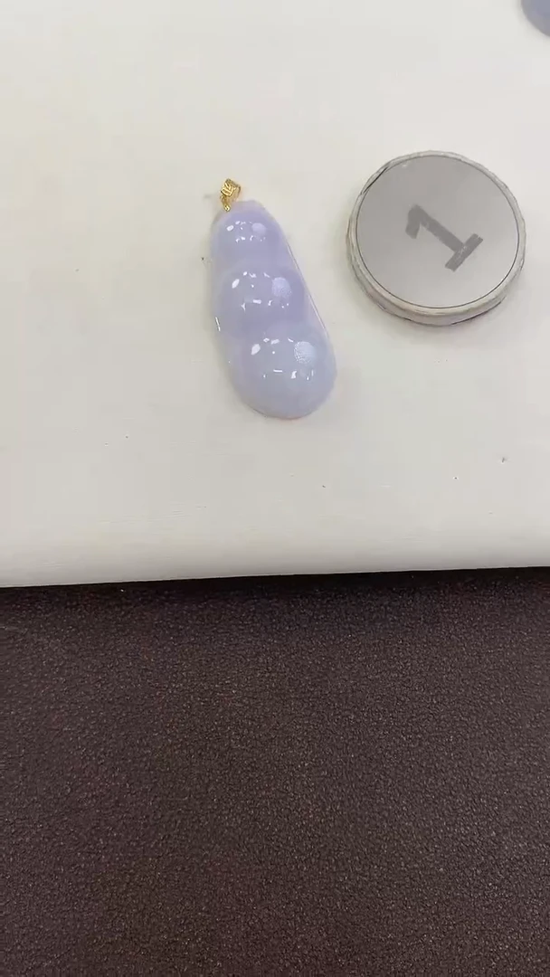 颈饰18K金镶嵌翡翠天然缅甸a货翡翠