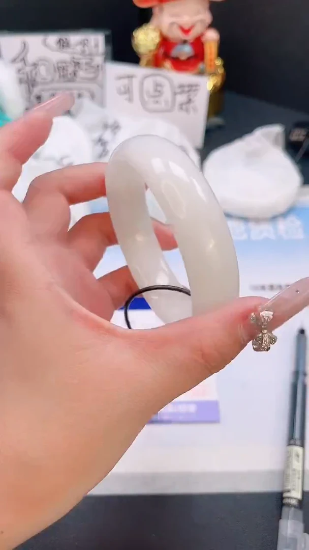 未镶嵌手镯和田玉20T62-56