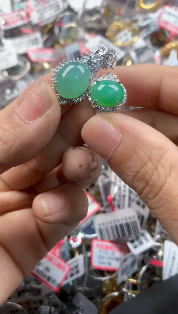 未镶嵌戒指翡翠15-15-15       9