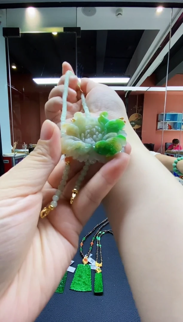 颈饰未镶嵌翡翠翡翠吊坠
