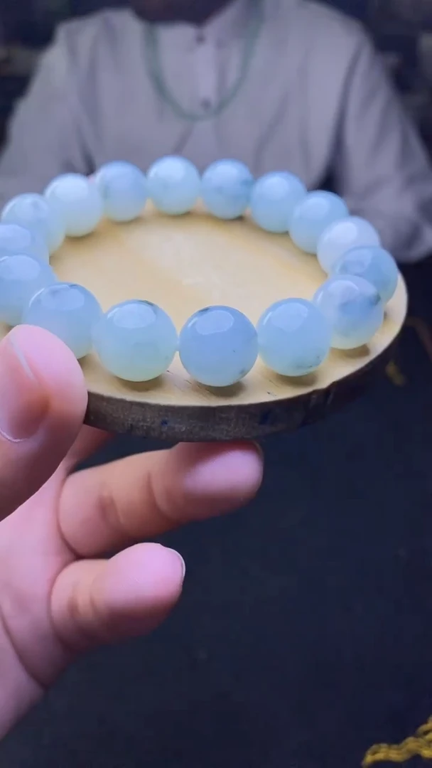 定制翡翠未镶嵌天然缅甸A货翡翠，多样性发货，拍一发一