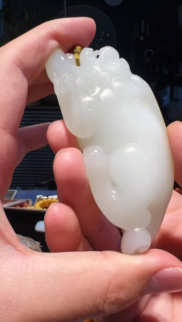 手串未镶嵌和田玉挂件