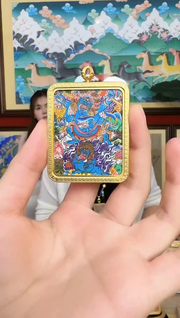 吊坠大黑-热贡纯手绘周毛