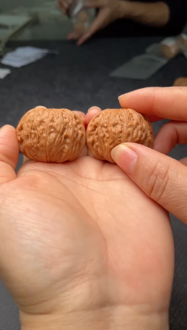 把件文玩核桃w39  铁锤 38尺