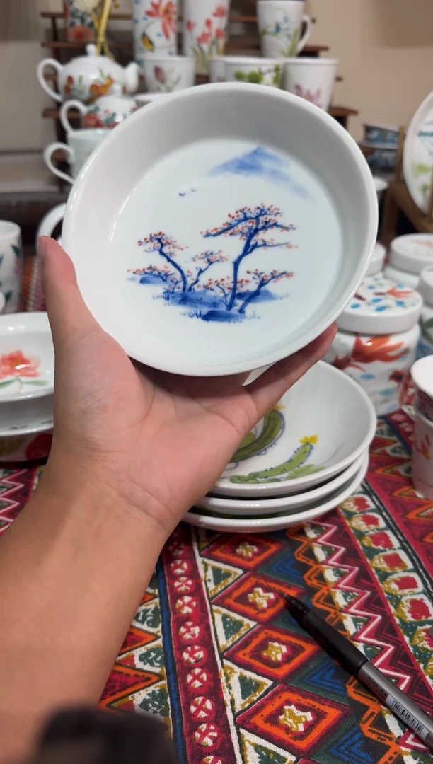摆件高温釉下彩手工陶瓷