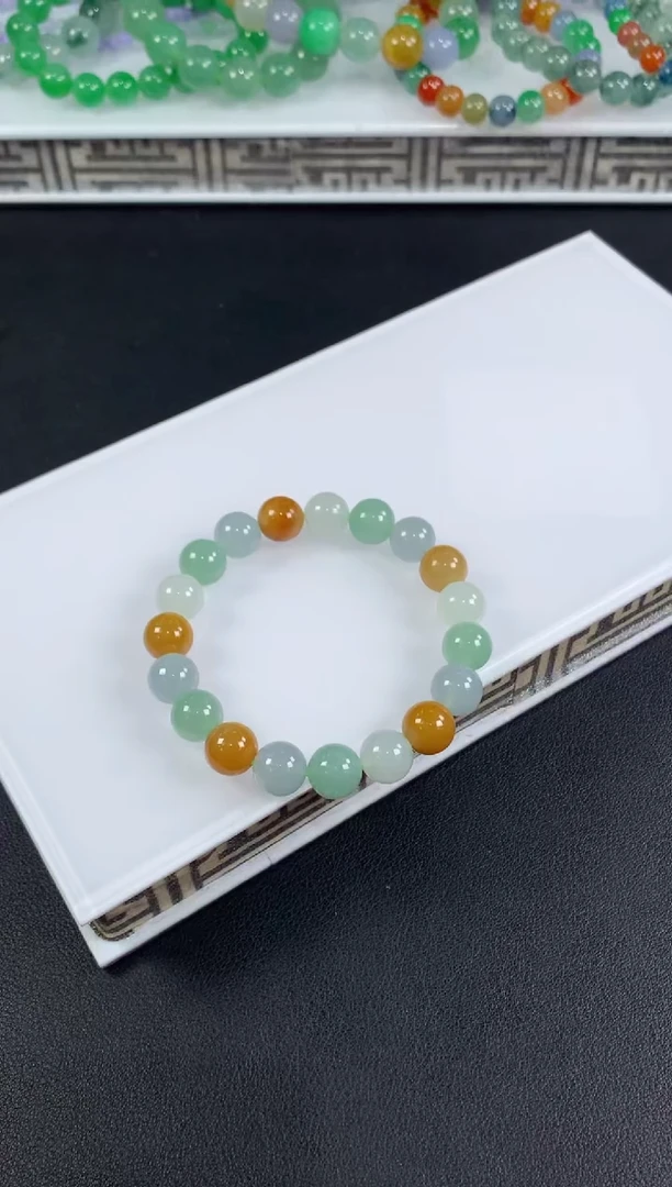 未镶嵌定制翡翠红**刃翡翠