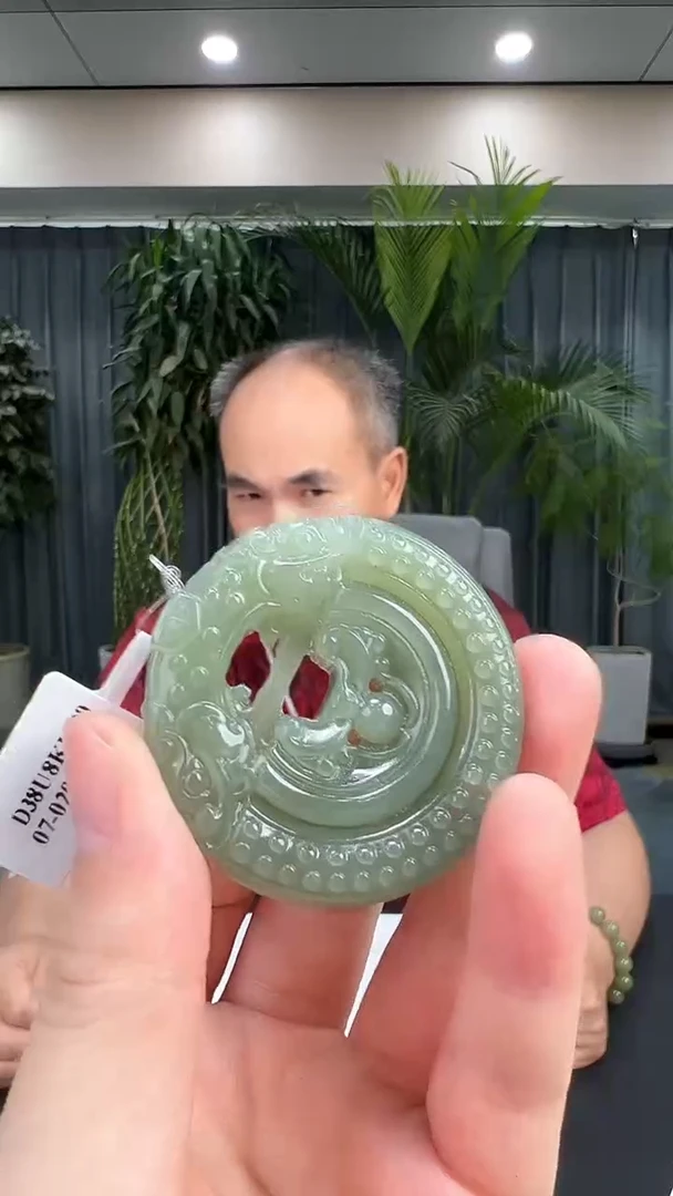 和田玉未镶嵌颈饰CL011