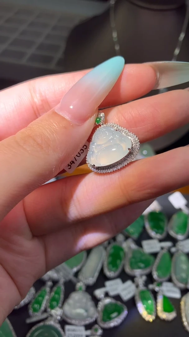 吊坠(不含链)18K金镶嵌翡翠吊坠