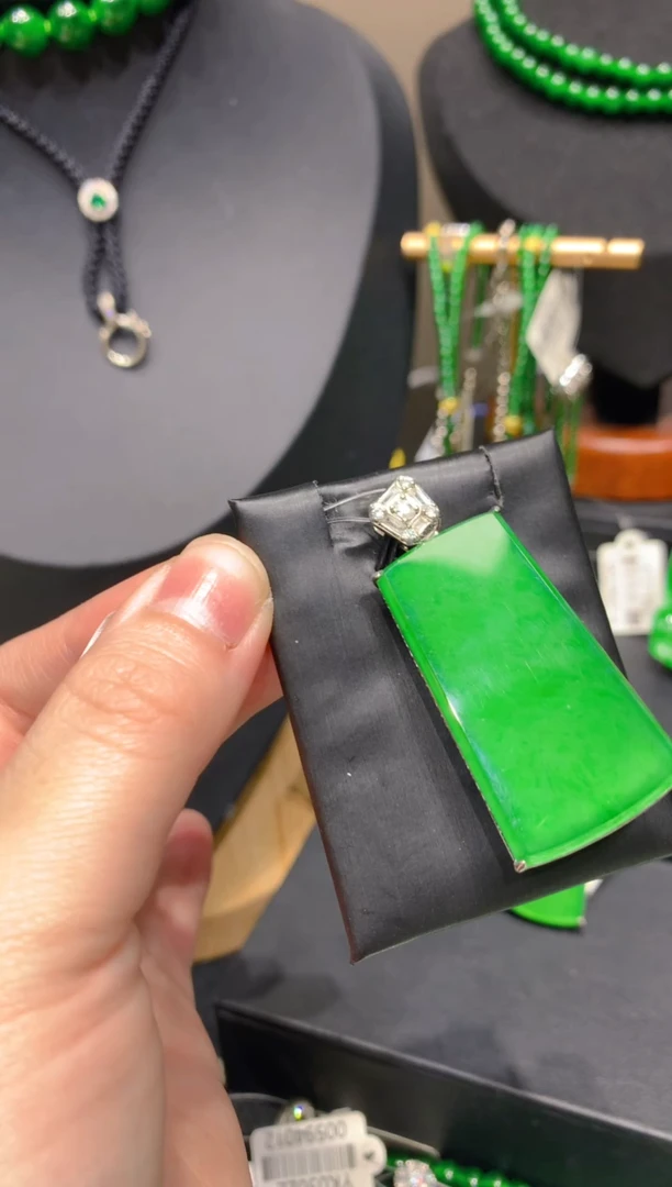 颈饰银S925镶嵌翡翠45一季