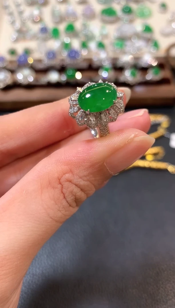 翡翠戒指18K金镶嵌b128