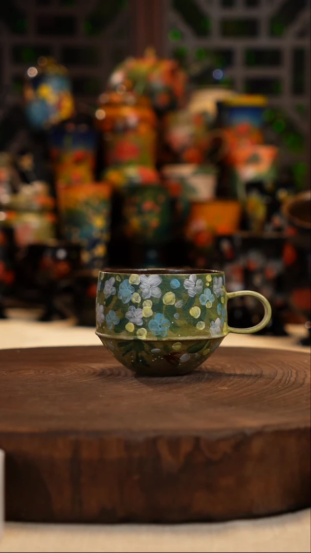 油画    釉下彩   杯子