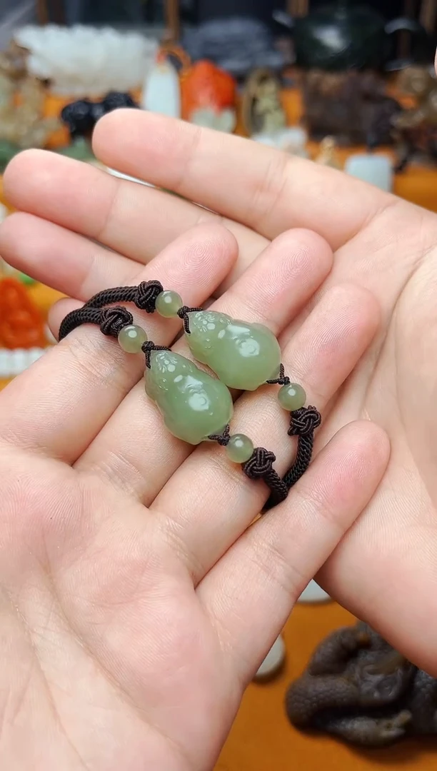 【闪购商品】和田玉手绳未镶嵌貔貅多样性拍一发一