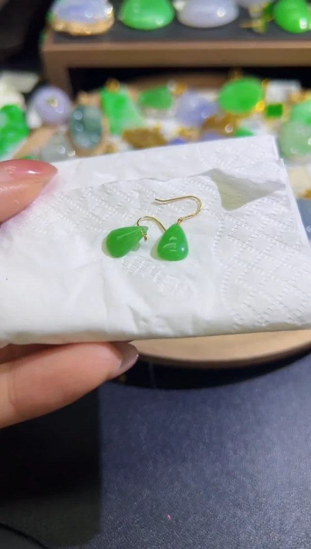 【闪购商品】翡翠耳饰18K金镶嵌Q缅料A货翡翠/支持复检/一件