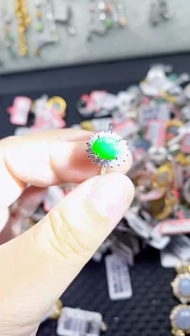 翡翠戒指银S925镶嵌10 000000   2