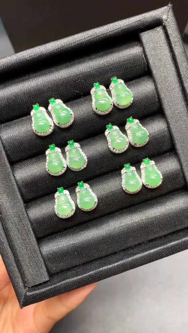 【闪购商品】翡翠耳饰银S925镶嵌葫芦【多样性发其一】