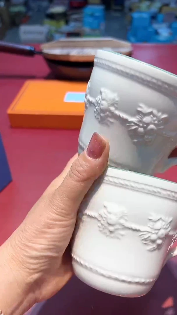 【闪购商品】瓷片锅碗瓢盆一件不剩