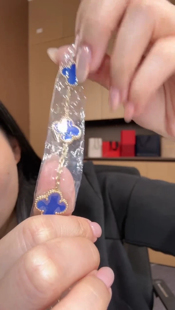 【闪购商品】玛瑙/玉髓手链18K金镶嵌蓝色k黄，五花手链GHJ