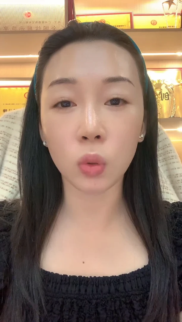 未镶嵌定制翡翠明****️裸玉（客户意向镶嵌）