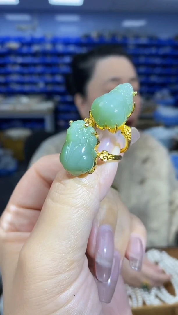 和田玉戒指银S925镶嵌多样性发货发其一