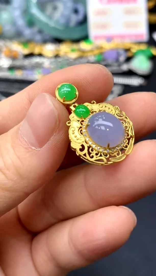 颈饰18K金镶嵌翡翠161-中国好珍宝