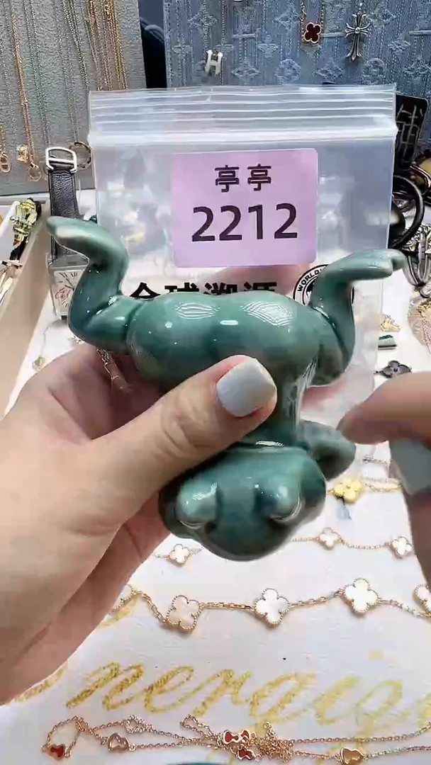 琉璃手工艺品丹****室彧贤聚宝阁彧贤聚宝阁