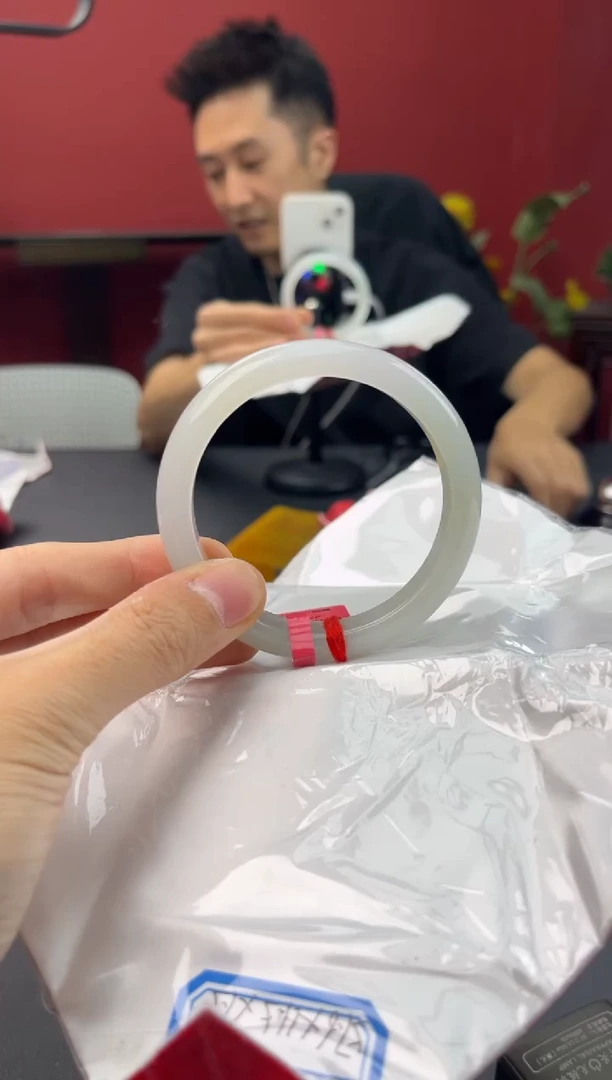 未镶嵌手镯翡翠257