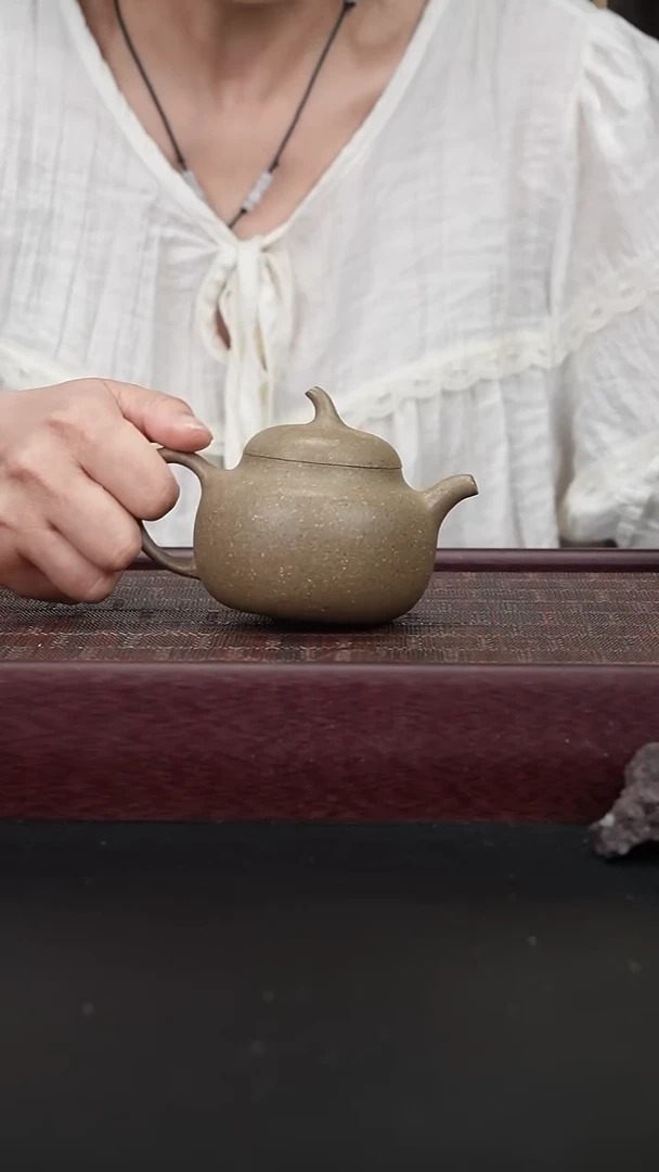 茶壶紫砂松华青段茄瓜