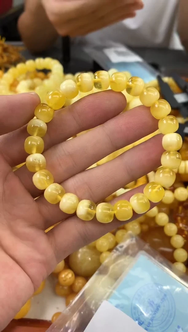未镶嵌蜜蜡裸石手串